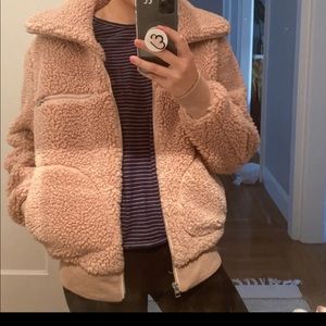 Aritzia teddy jacket in mauve pink
